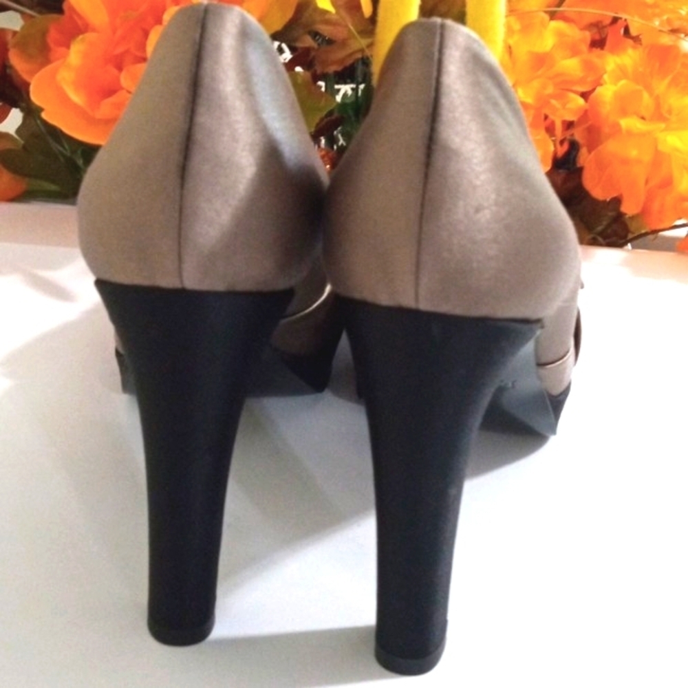 J. CREW GRAY BROWN CHAMPAGNE SATIN RIBBON BOW 3 INCH PLATFORM PUMPS SIZE 7 NWOT - Picture 6 of 8